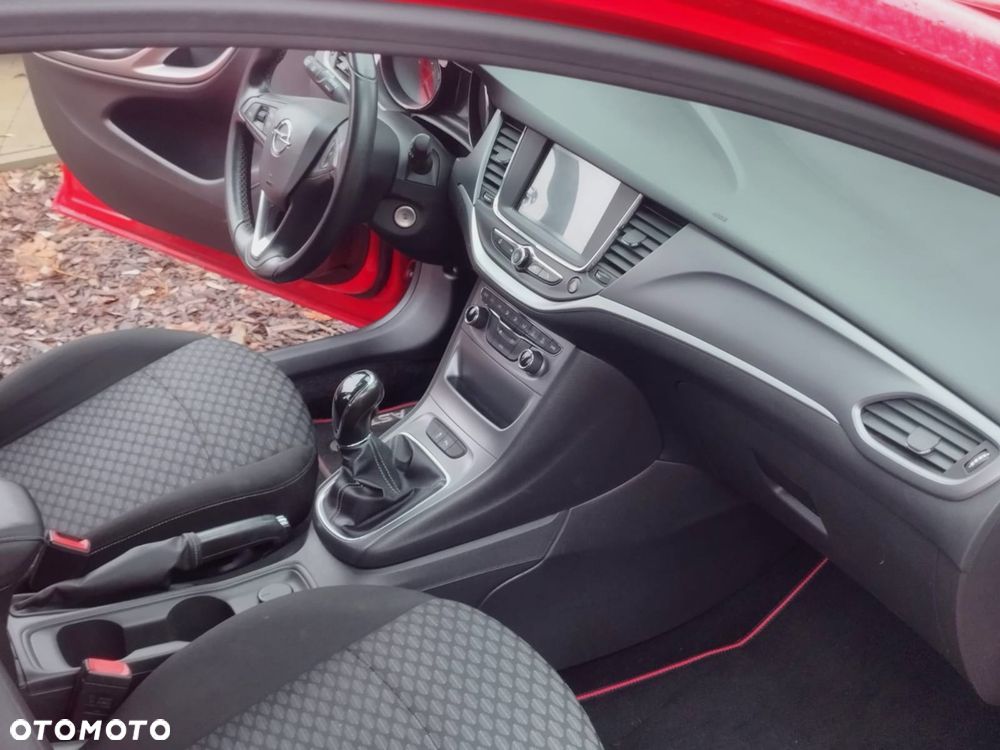 Opel Astra 1.4 T Enjoy - 9