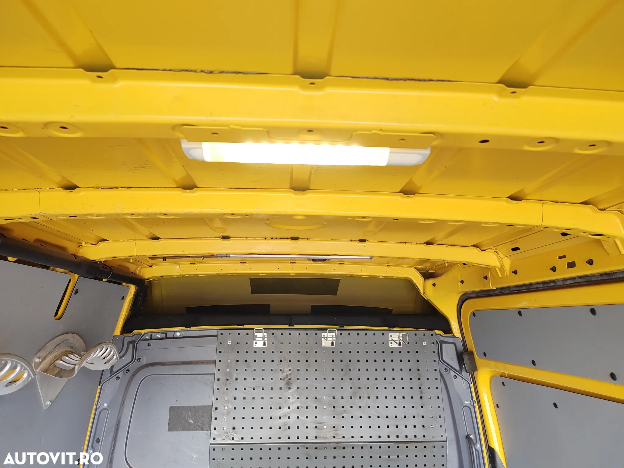 Mercedes-Benz Sprinter 316 CDI MEDIU, 2017, 3500 kg REMORCABIL.. - 30