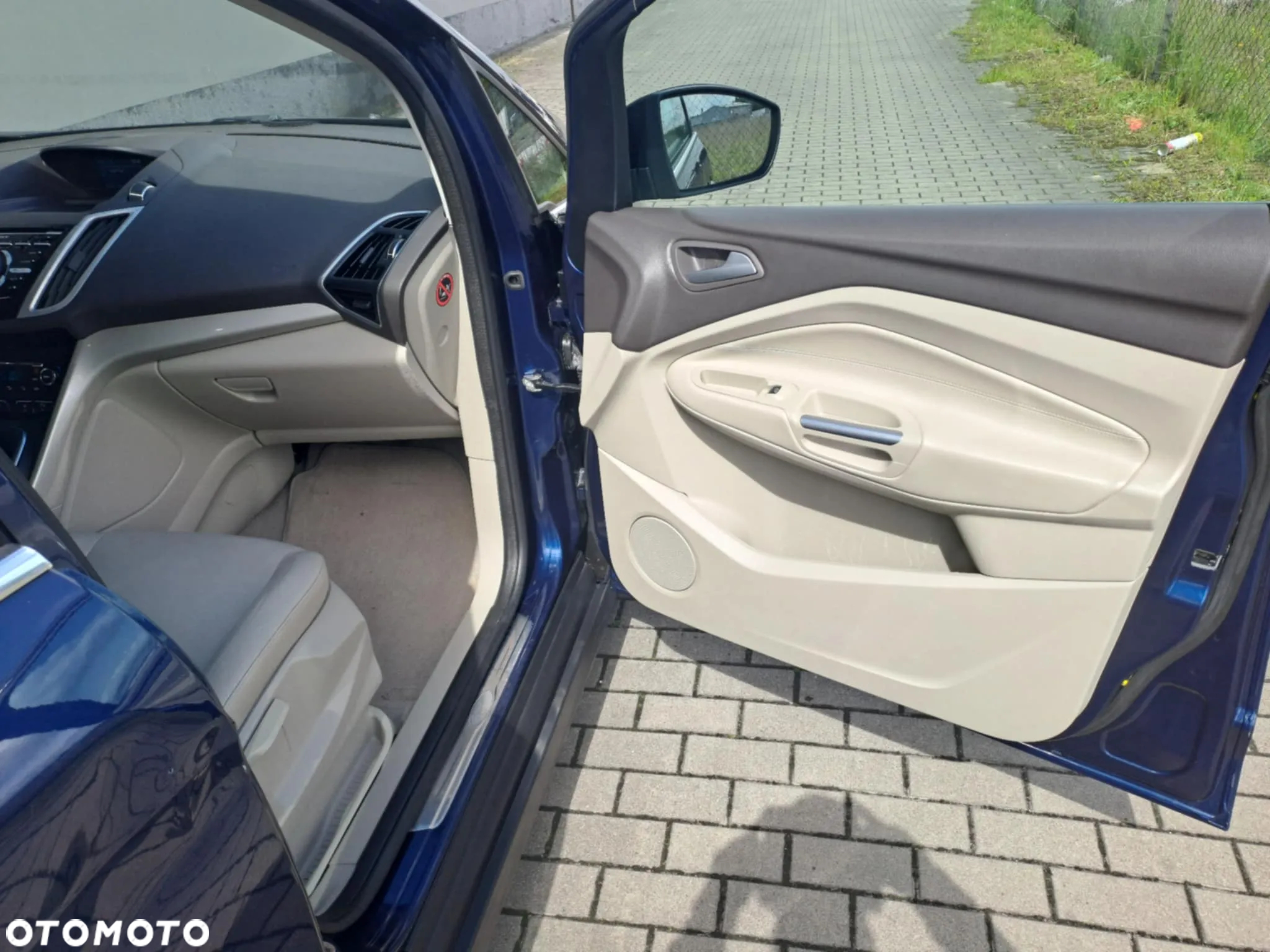 Ford C-MAX 2.0 TDCi Titanium - 17