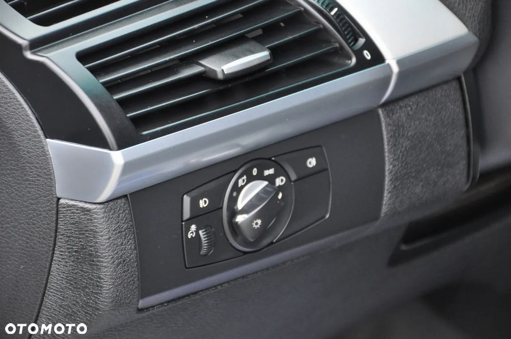 BMW X5 - 28