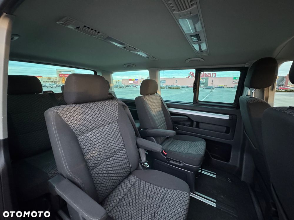 Volkswagen Multivan 2.0 TDI L1 Trendline DSG - 19