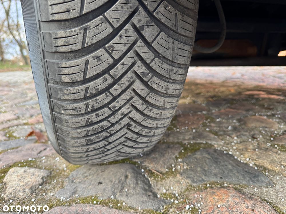 Chevrolet Trax 1.6 LS - 35