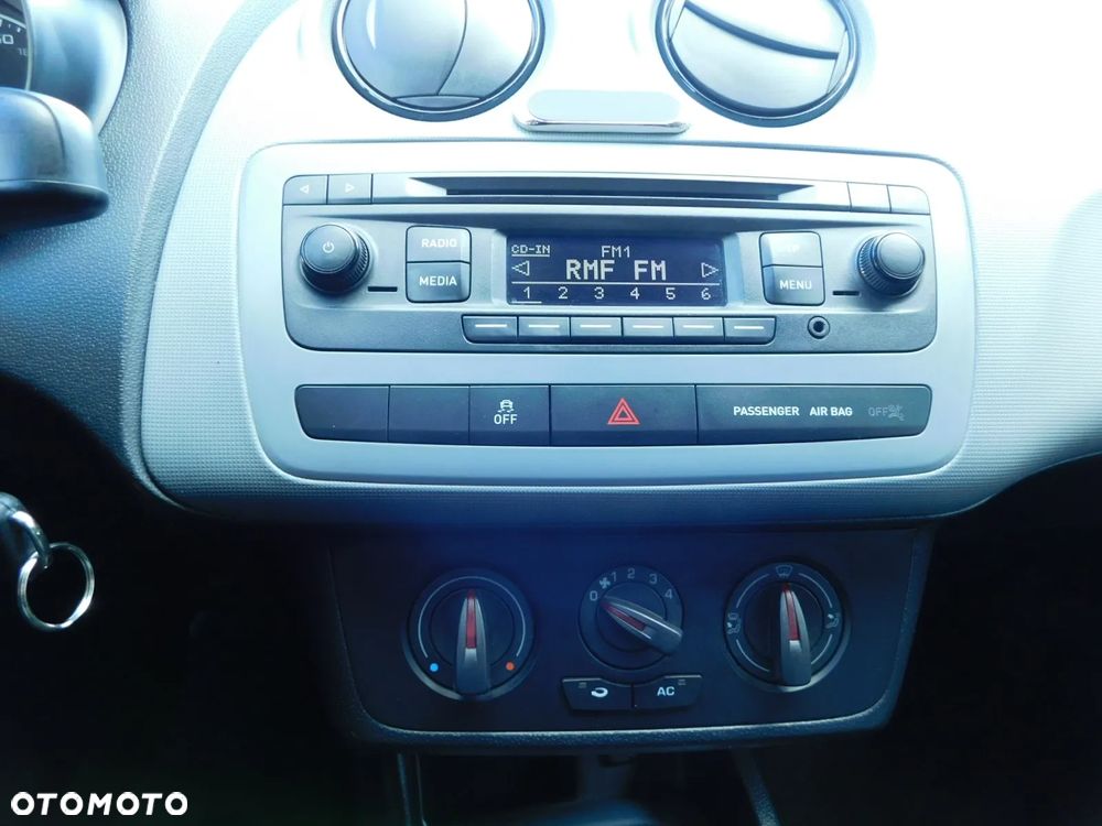 Seat Ibiza 1.2 12V Reference Salsa - 20