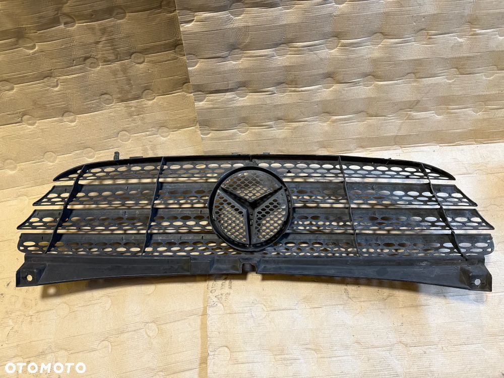Atrapa zderzaka Mercedes Vito Viano A6398800185 OE - 3