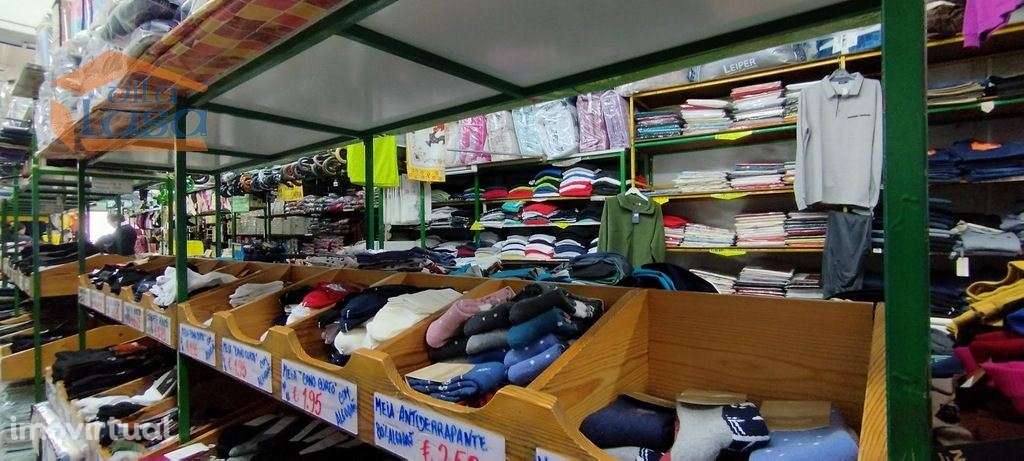 Oportunidade de Trespasse! Loja e Armazém no Centro de Vila Nova de... - Grande imagem: 3/12