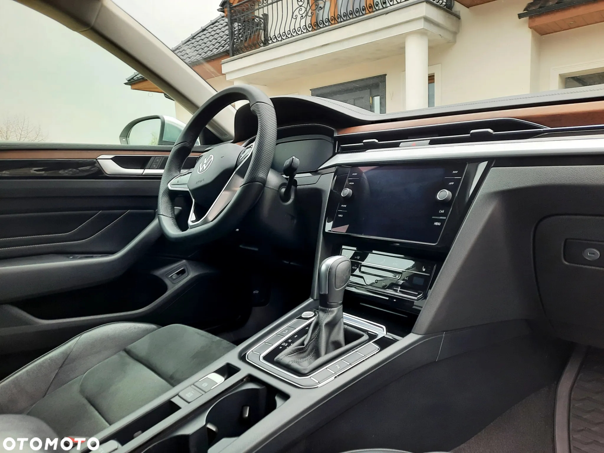 Volkswagen Arteon 2.0 TDI Elegance DSG - 27
