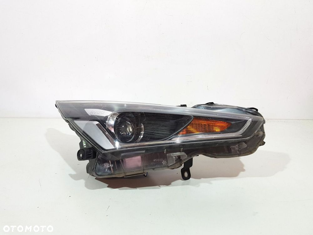 TOYOTA AYGO II 2 LIFT LAMPA PRZÓD PRZEDNIA PRAWA EUROPA ORYGINAŁ - 3