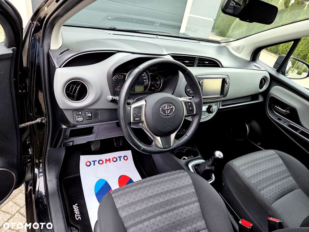Toyota Yaris - 15
