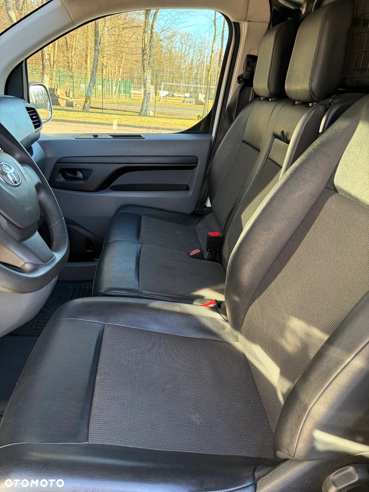 Toyota Proace - 12
