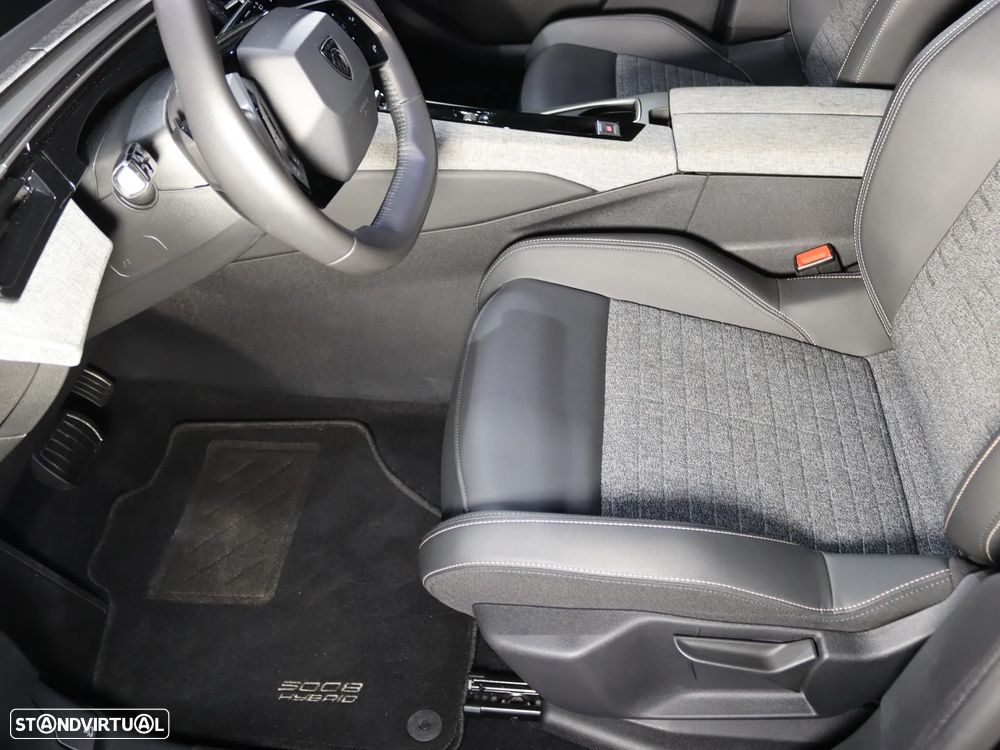 Peugeot 5008 1.2 Hybrid Allure Pack e-DCS6 - 12