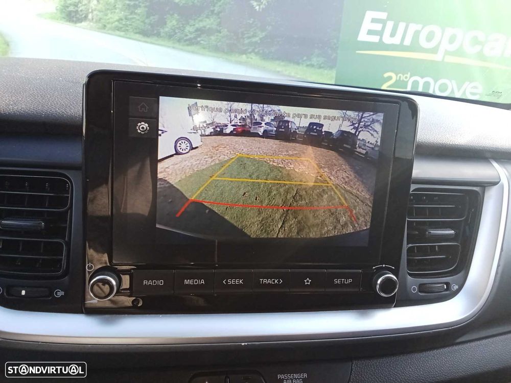 Kia Stonic 1.2 MPi Dynamic - 17