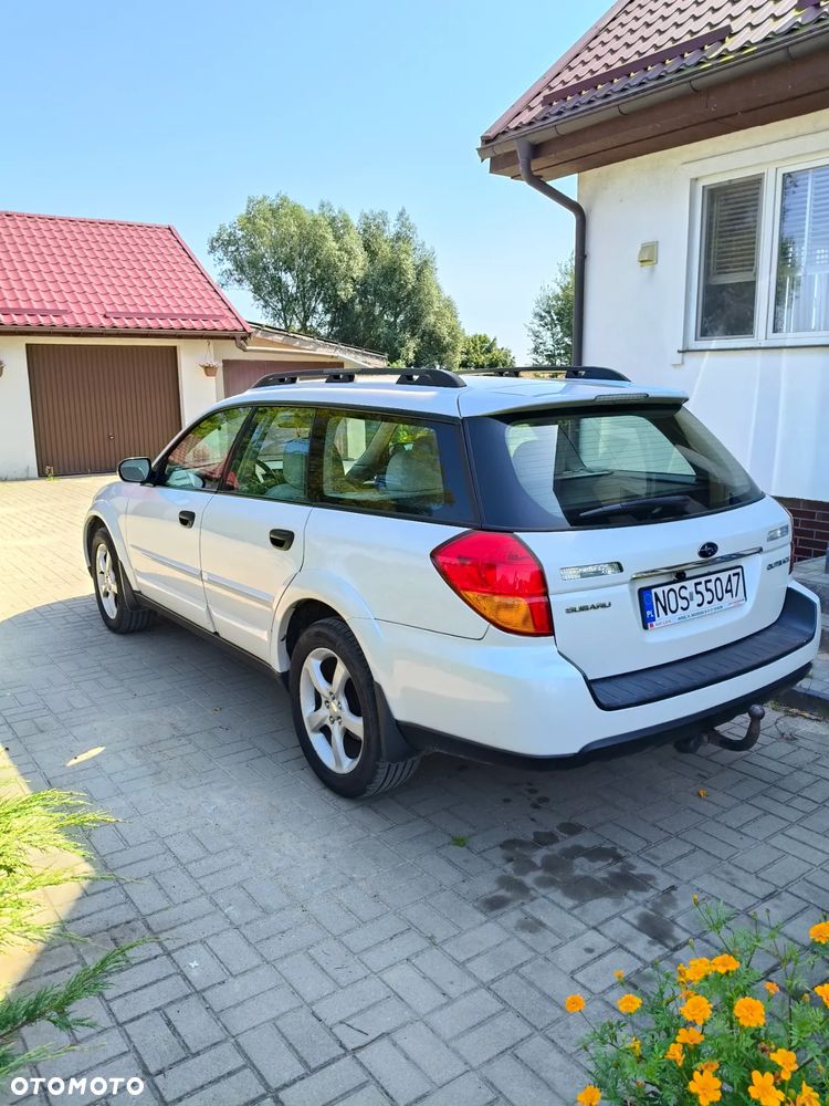 Subaru Outback - 4