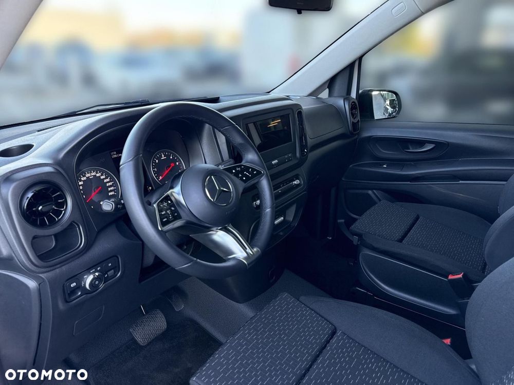 Mercedes-Benz Vito - 10