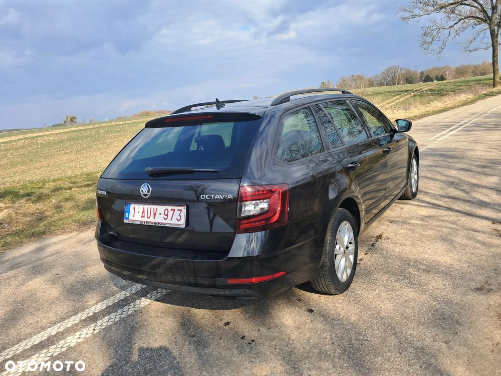 Skoda Octavia 1.6 TDI Premium Edition - 13