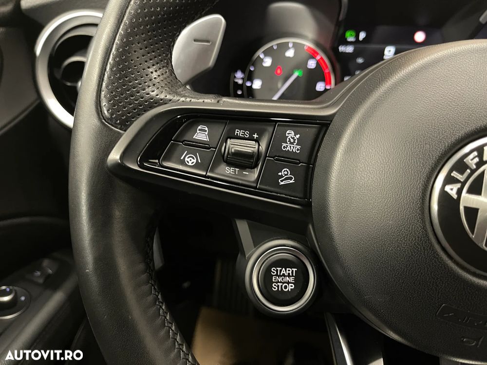 Alfa Romeo Stelvio - 26