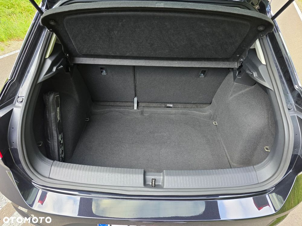 Volkswagen T-Roc 1.0 TSI Active - 8