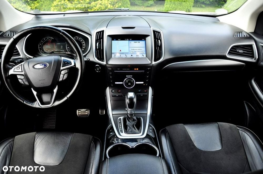Ford Edge 2.0 TDCi Bi-Turbo 4x4 Sport - 32