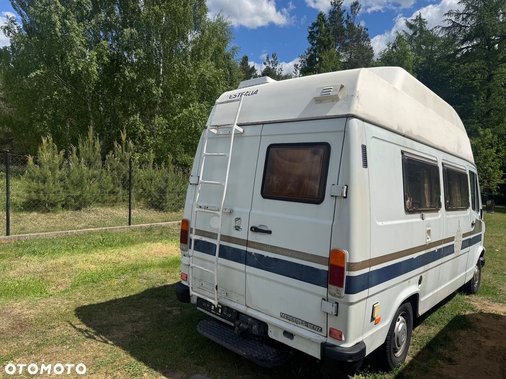 Mercedes-Benz 207D KAMPER - 4