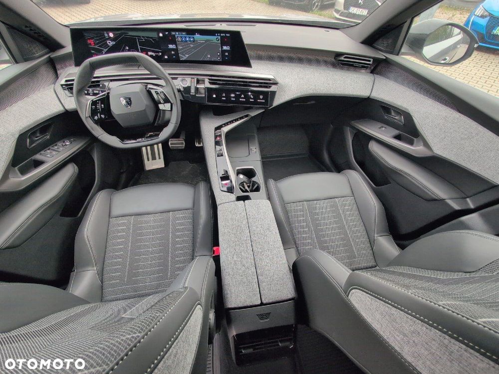 Peugeot 5008 1.2 PureTech mHEV GT S&S e-DCS6 - 8