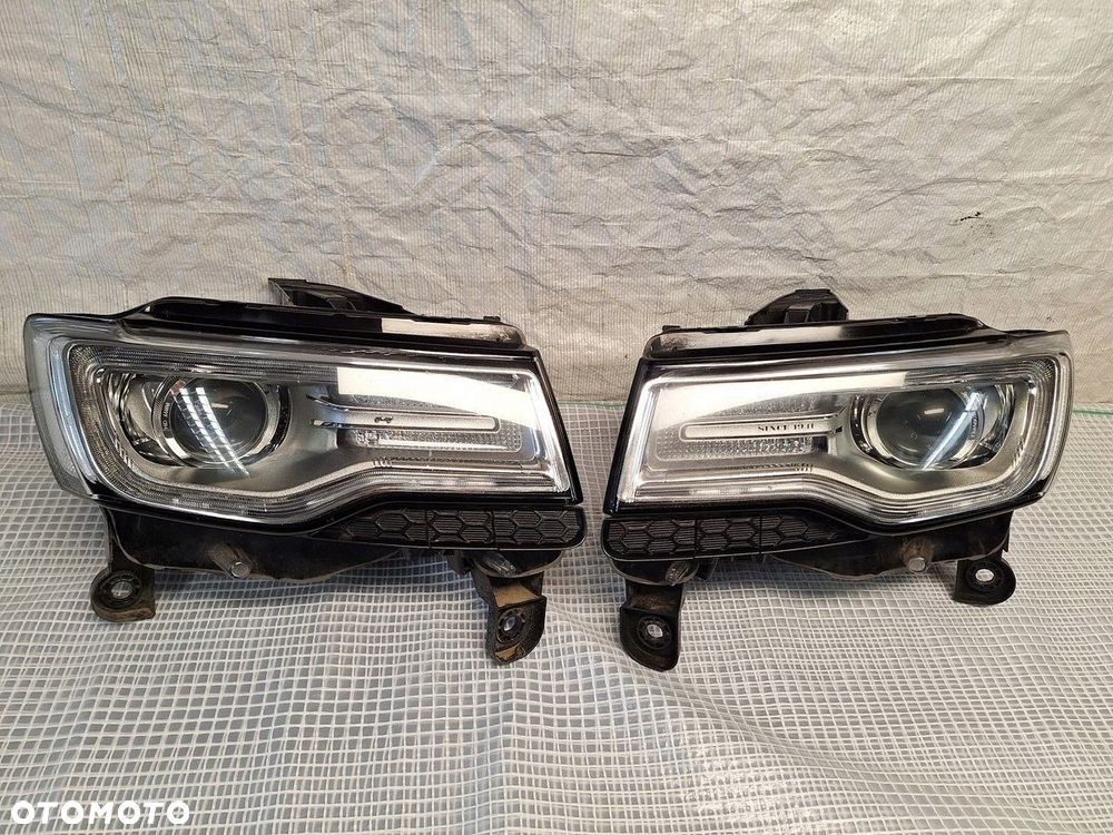 jeep grand cherokee wk2 lift 2014- lampa przod xenon prawy org. demont euro - 1