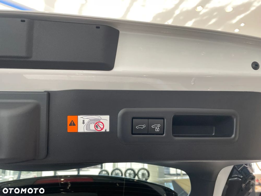 Lexus LBX 1.5 Hybrid Cool - 10