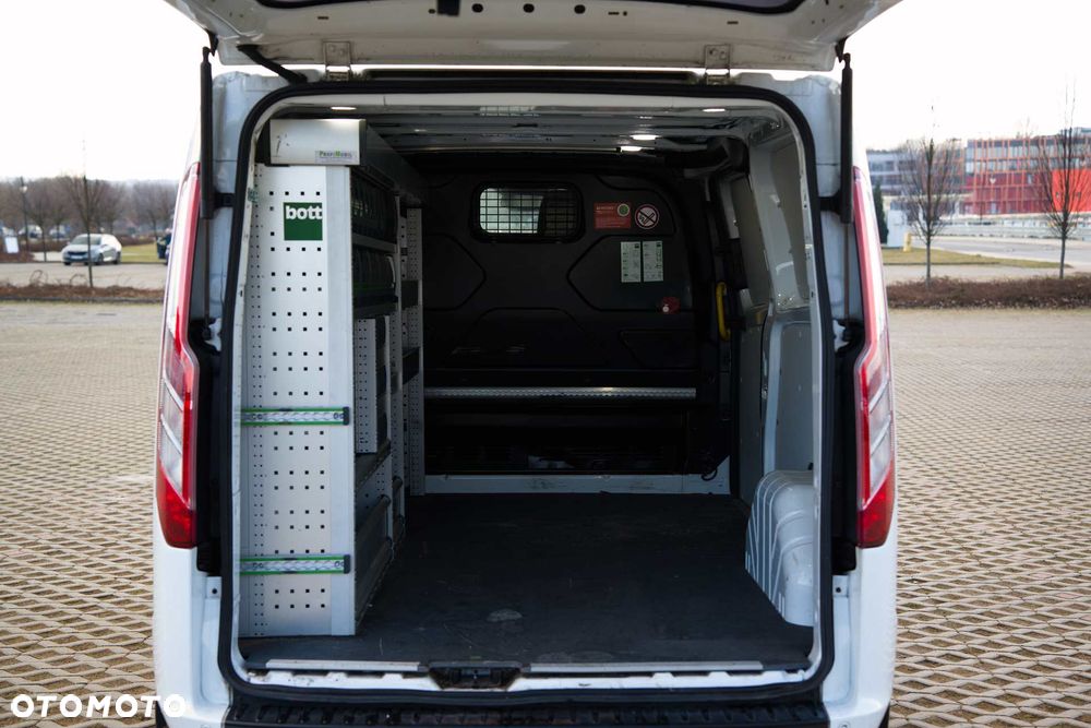 Ford Transit L2H1 - 10