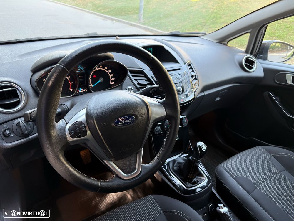 Ford Fiesta 1.0 T EcoBoost Titanium - 15