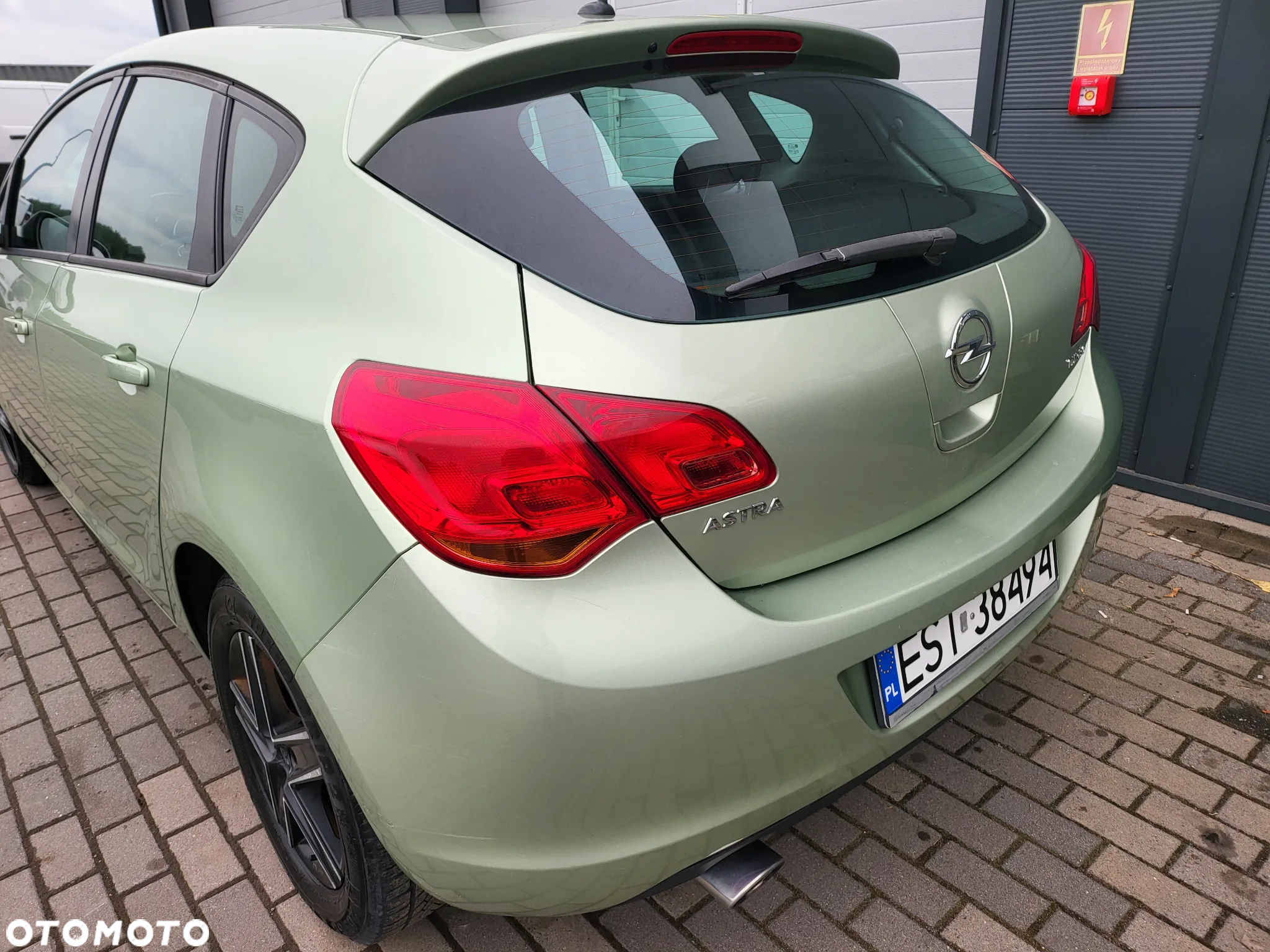 Opel Astra 1.4 Turbo Color Edition - 35