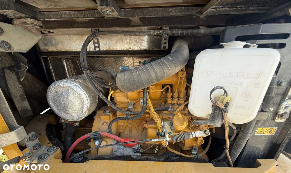Caterpillar 303,5   /  Cat 303, 303,5 , 302.7, 304 , 305 - 7