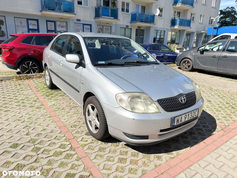 Toyota Corolla - 3