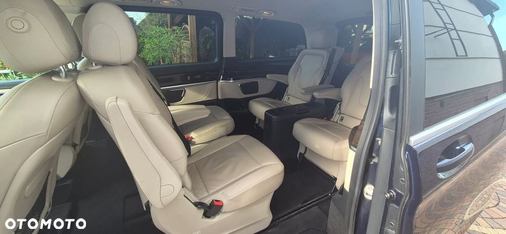 Mercedes-Benz Klasa V 250 (BlueTEC) d Avantgarde 7G-Tronic (d³ugi) - 11