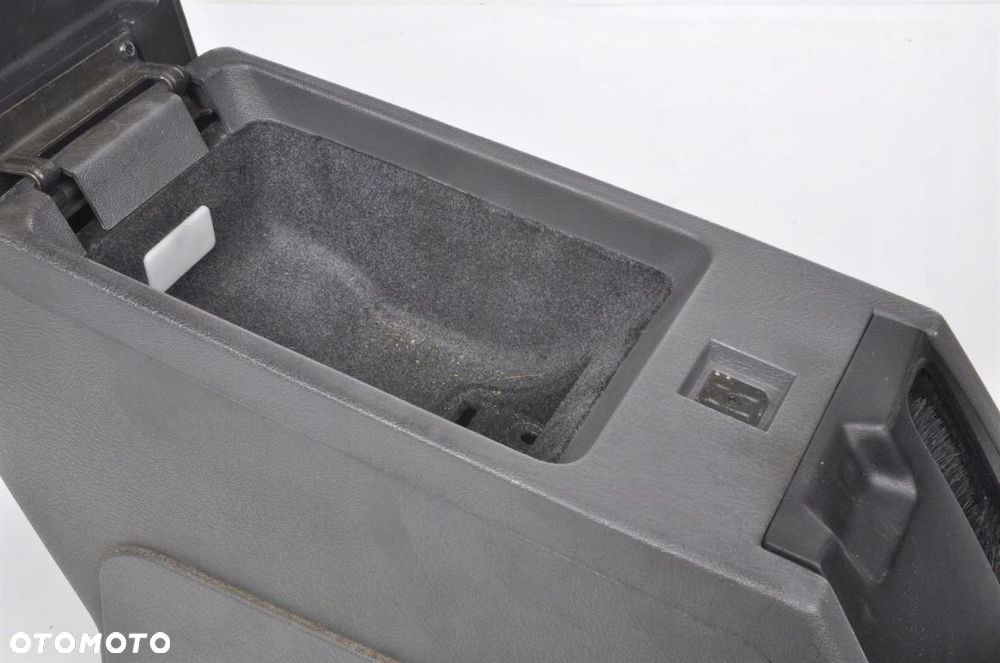 VOLVO 850 TUNEL ŚRODKOWY PODŁOKIETNIK EU - 5