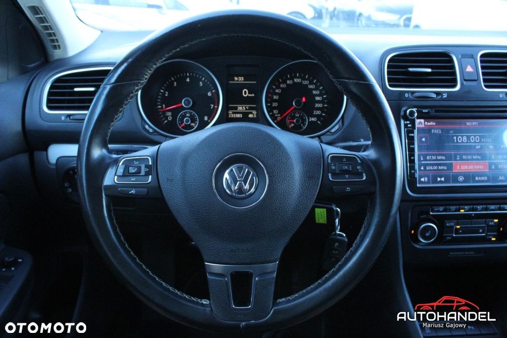 Volkswagen Golf - 14
