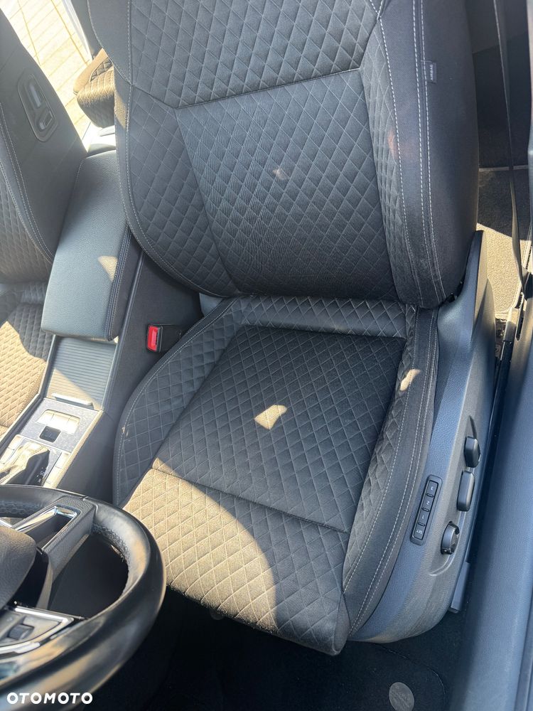 Skoda Superb 2.0 TDI Style DSG - 21