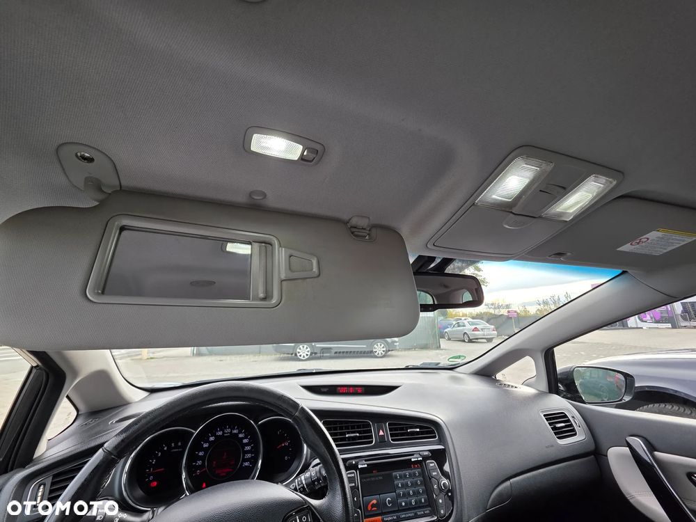 Kia Ceed Cee'd 1.6 Crdi L - 19