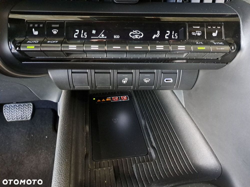 Toyota C-HR - 26
