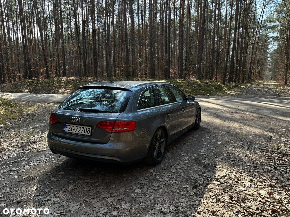 Audi A4 Avant 2.0 TDI DPF Ambiente - 3