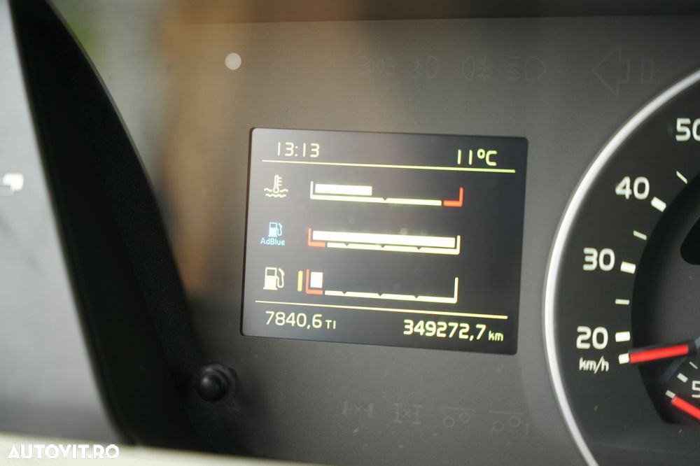 Volvo FH 500 / SISTEM HIDRAULIC / I-SHIFT / CABINĂ JOASĂ / ANVELOPE CU PROFIL 100% / EURO 6 - 39