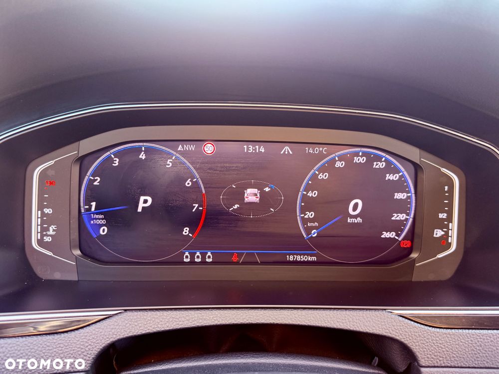 Volkswagen Passat 2.0 TSI Elegance DSG - 34