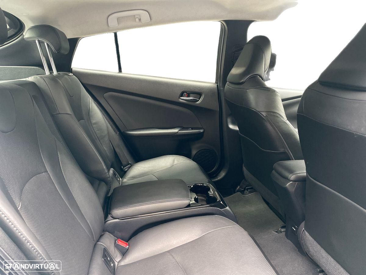 Toyota Prius - 7