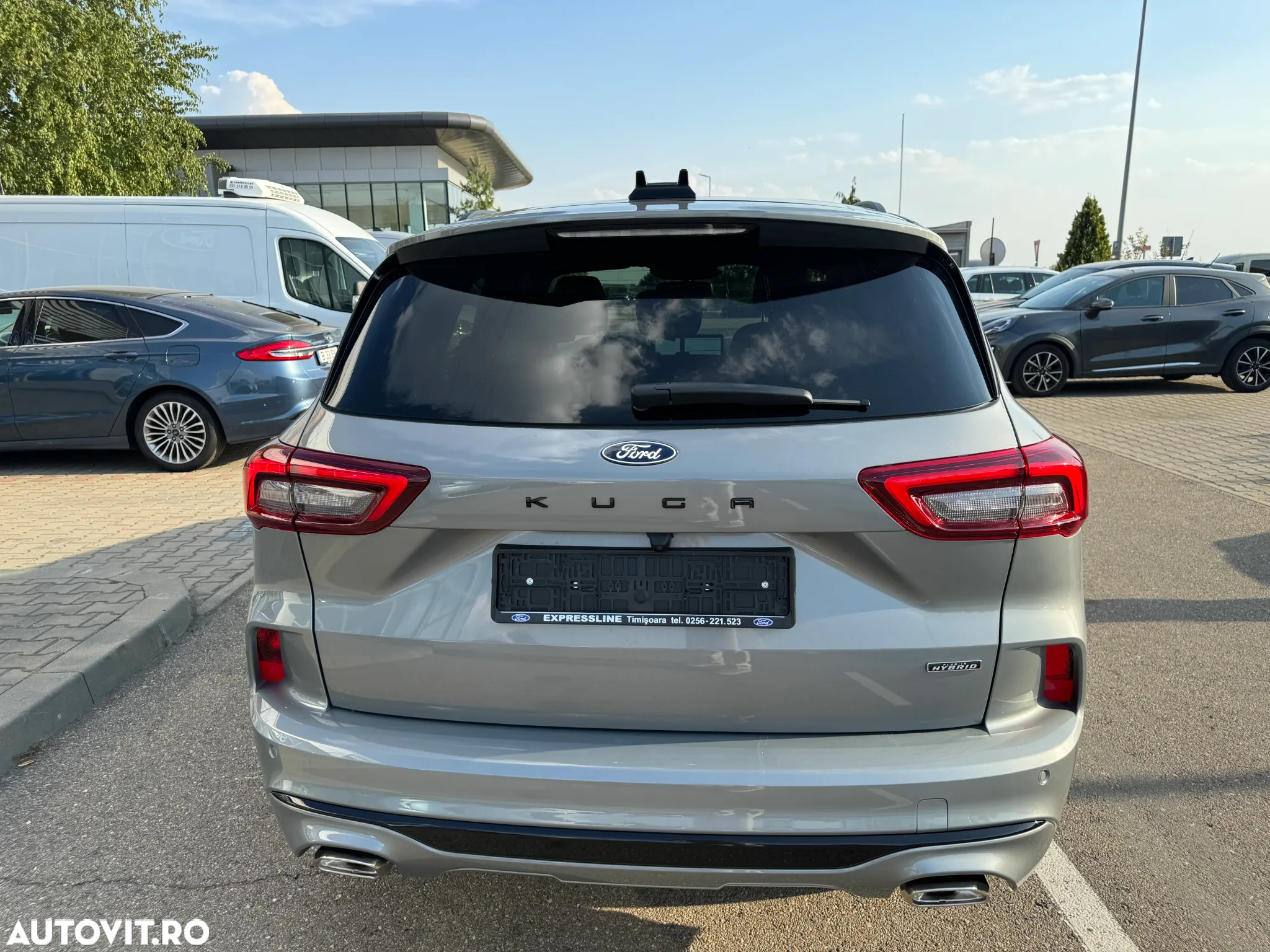 Ford Kuga - 9