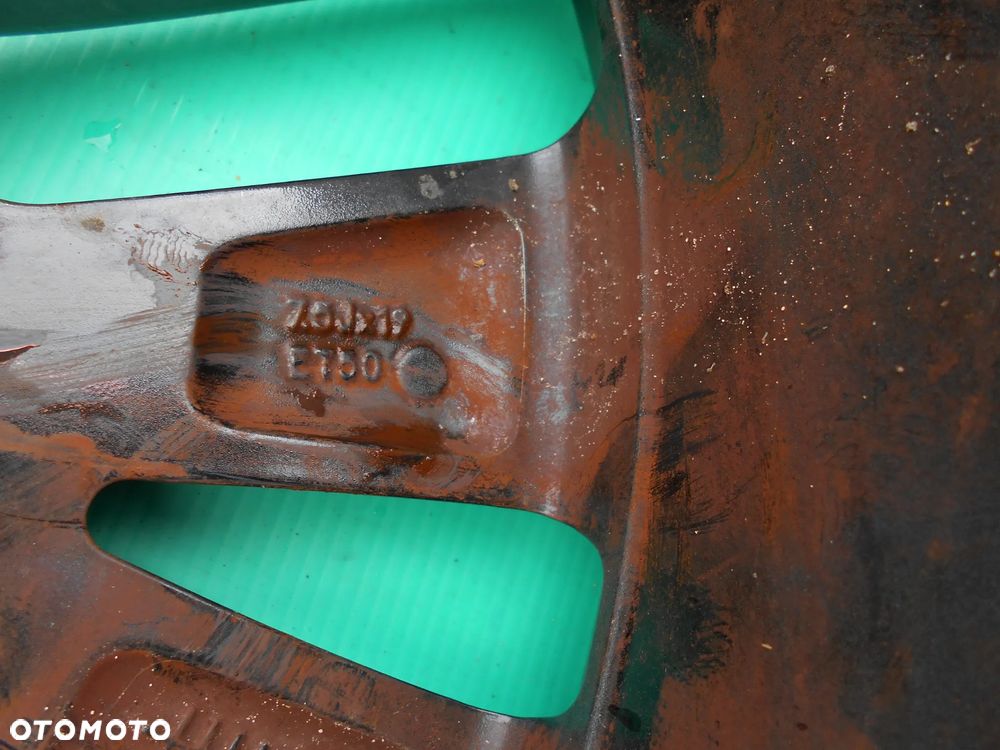 FELGA ALUMINIOWA POJEDYŃCZA FELGA FORD KUGA III MK3 ST LINE 7,5x19 ET50 5x108 LV4C-P2A - 5