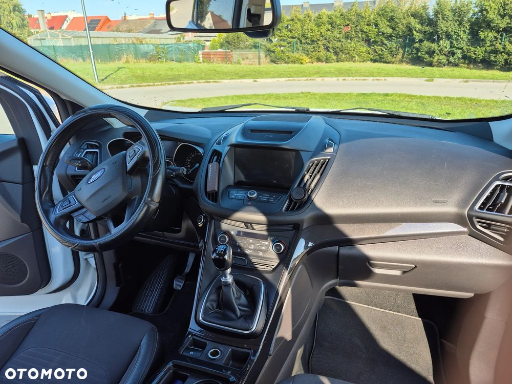 Ford Kuga 2.0 TDCi AWD Titanium - 8