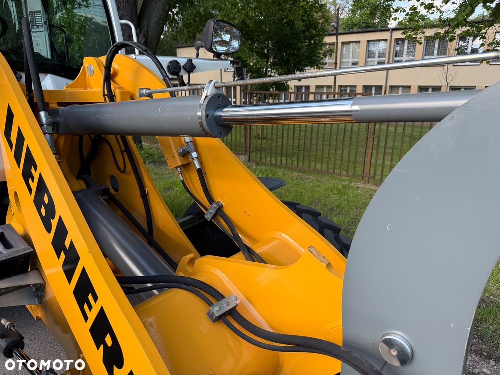 Liebherr Ładowarka kołowa 508 - 11