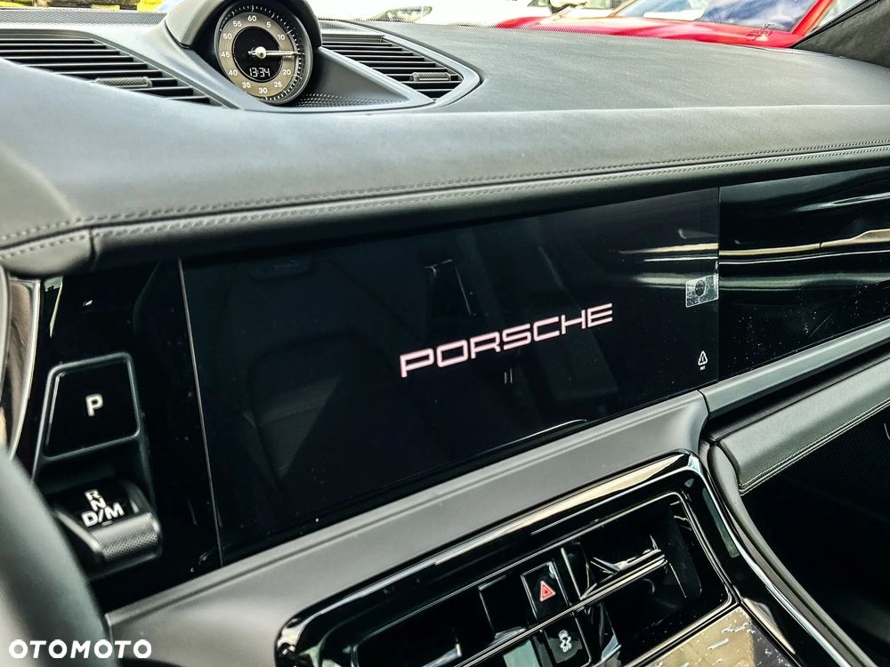 Porsche Panamera Turbo E-Hybrid PHEV - 14