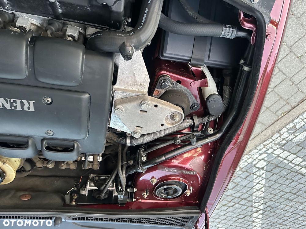 Renault Laguna 3.0 - 20