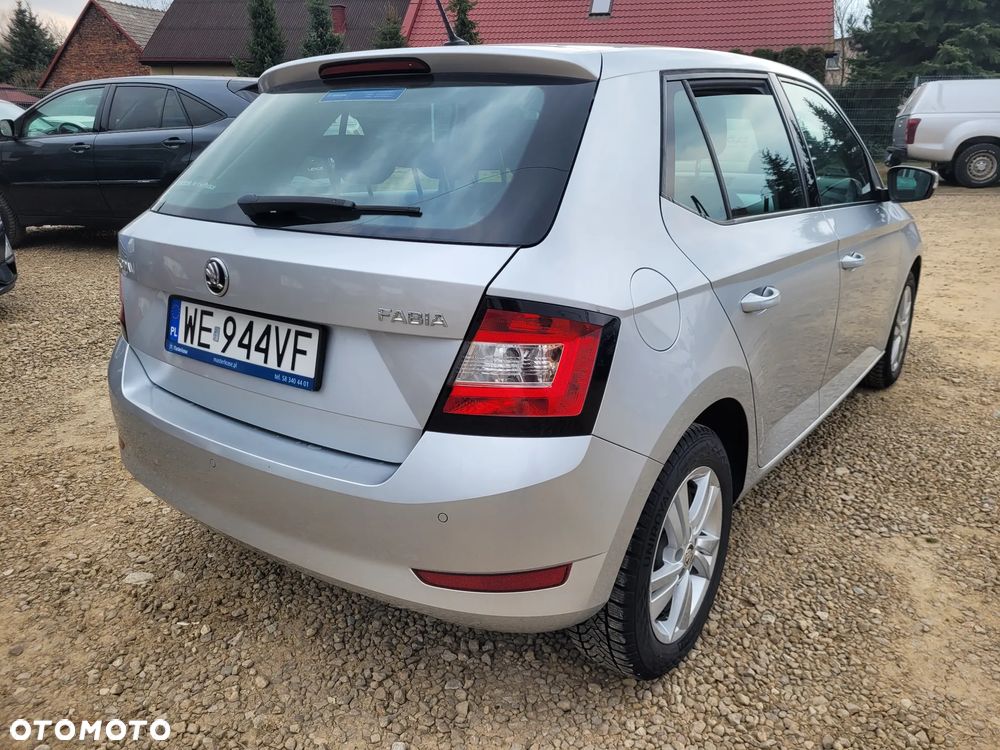 Skoda Fabia - 17