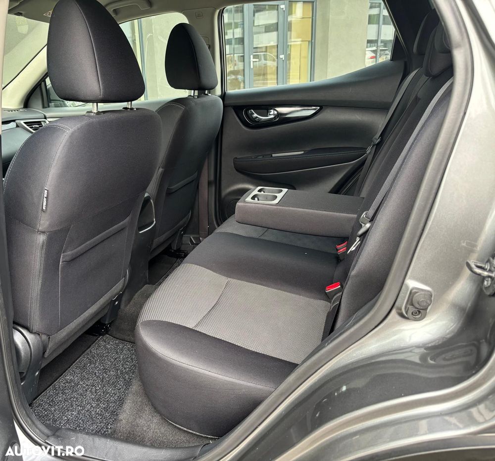Nissan Qashqai 1.5 DCI TEKNA - 12