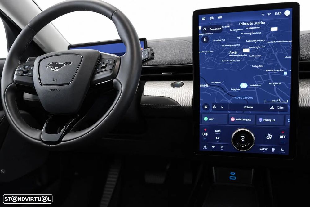 Ford Mustang Mach-E 75.7 kWh Base - 11