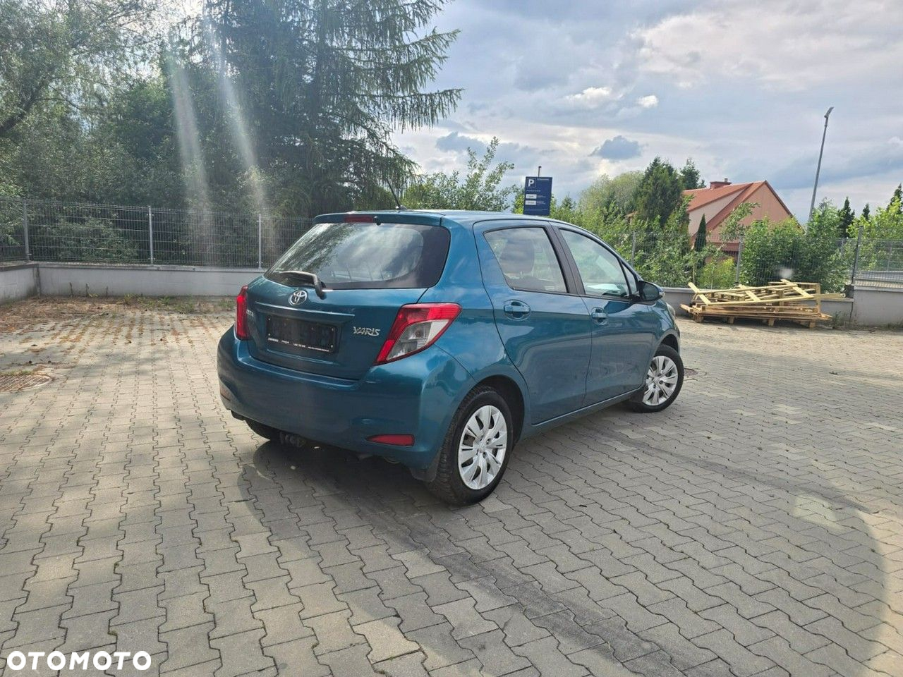 Toyota Yaris - 8